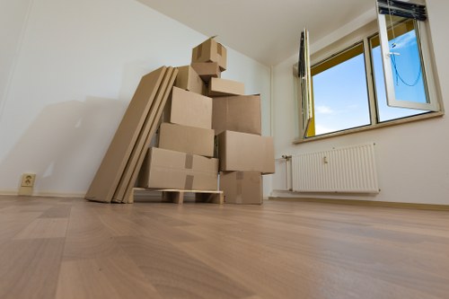 Local moving preparation and unpacking service in Catford